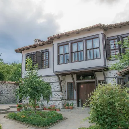 Holiday home Pachilov House *